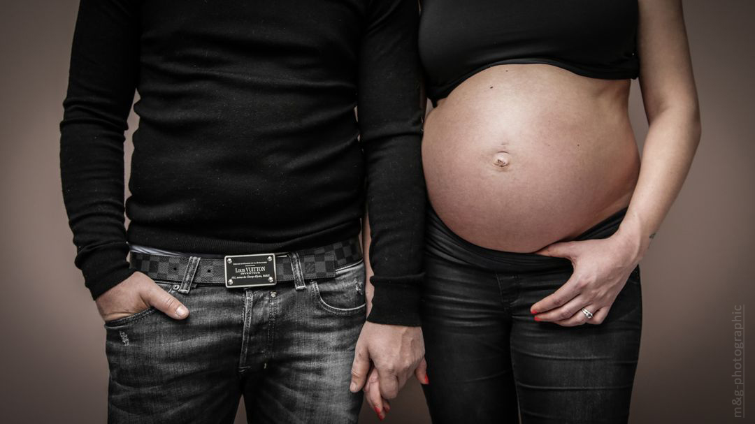 Photographe annecy geneve couple retro maternite enceinte bebe photo
