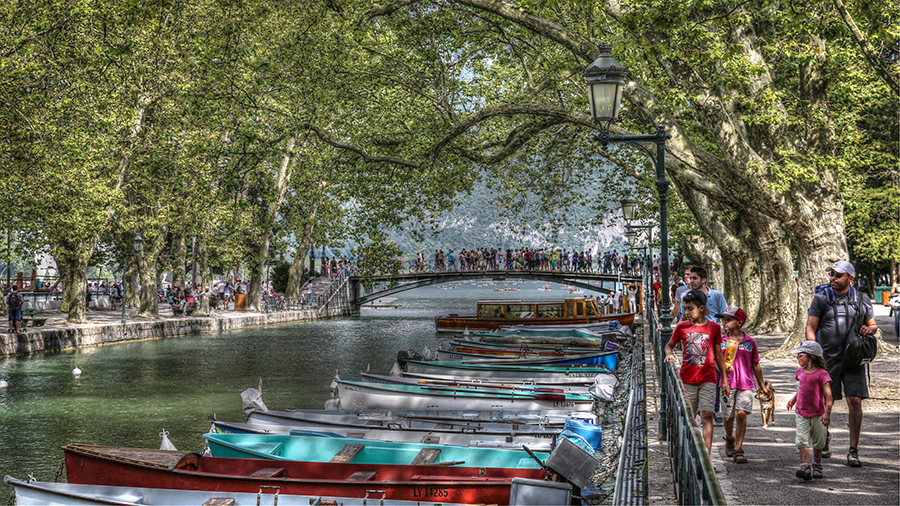 Photographe-Annecy-centre-tourisme-pont-annecy-HDR-Haute-Savoie-74