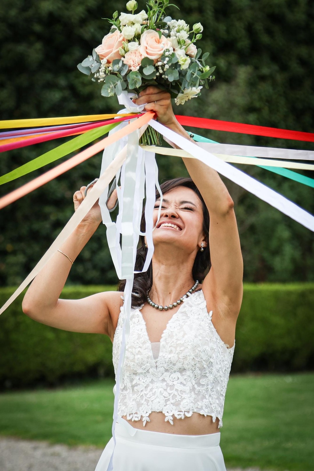 Photographe mariage annec haute savoie talloires abbaye marie e bouquet ce libataire photo magique wedding photo