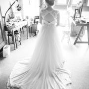Photographe mariage annecy villaz marie e robe pre paratifs wedding image picture photo haute savoie