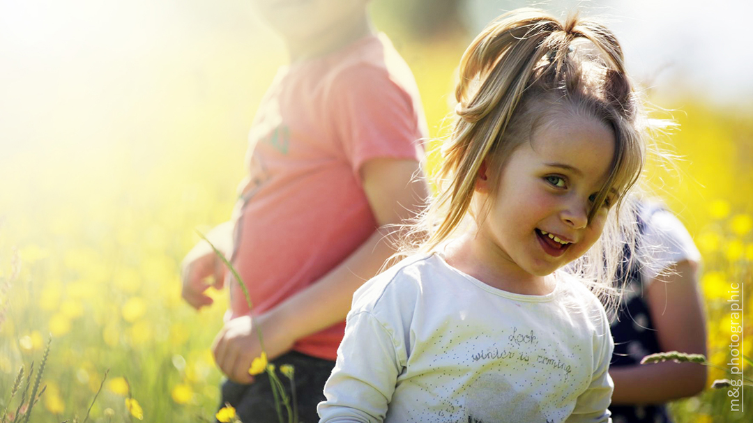 Maternite photographe annecy haute savoie enfance nature enfant portrait 1