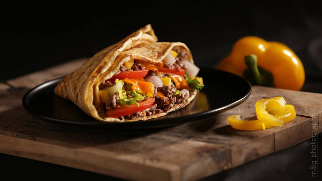 Photo culinaire alimentaire photographe annecy geneve wrap tacos poulet cuisine cheddar