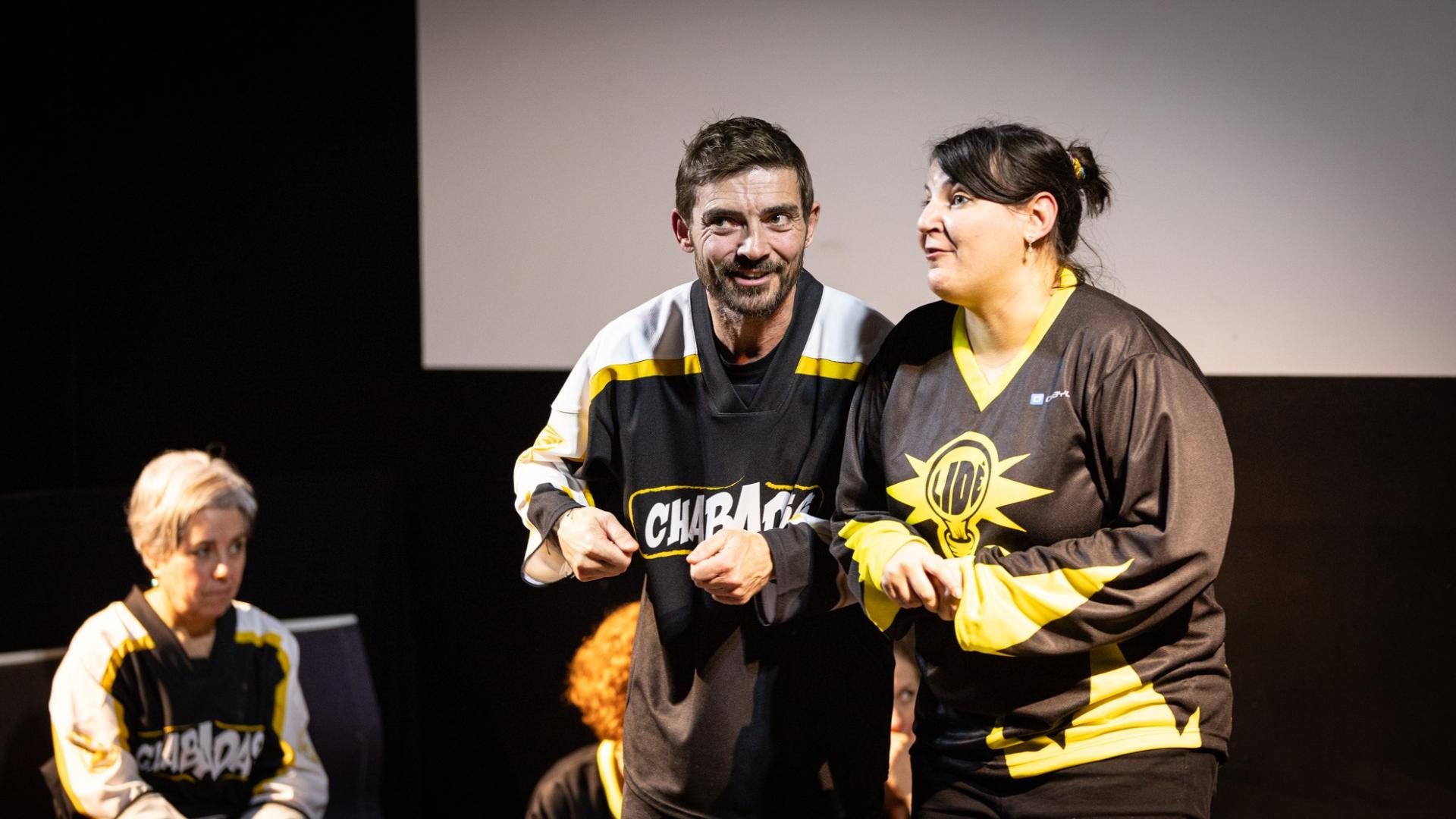 Photographe annecy haute savoie tremplins du craic novotel soiree impro chabadasses match cergi lide comiques humouristes