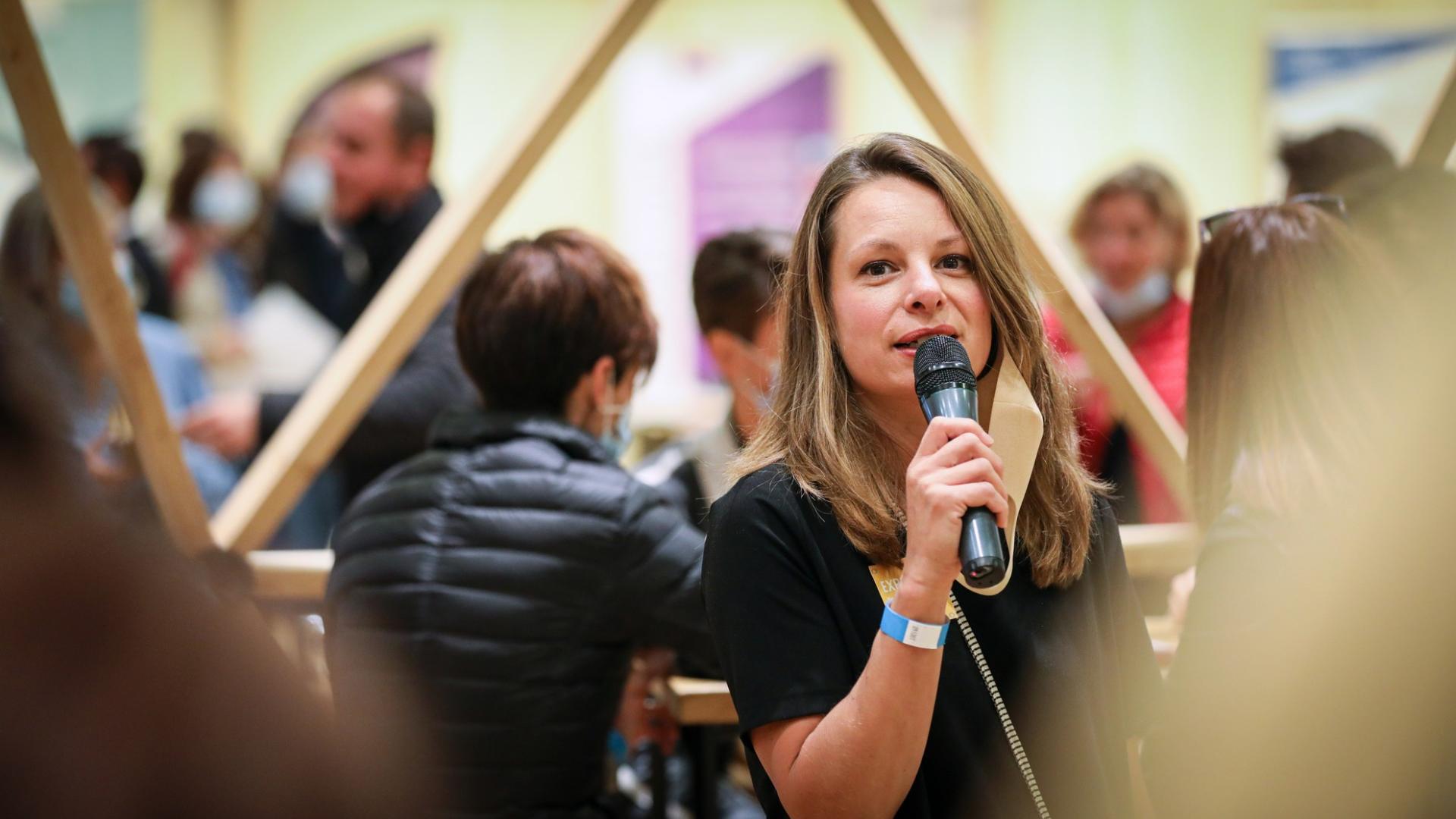 Photographe evenement spectacle annecy entreprise haute savoie appel conference micro