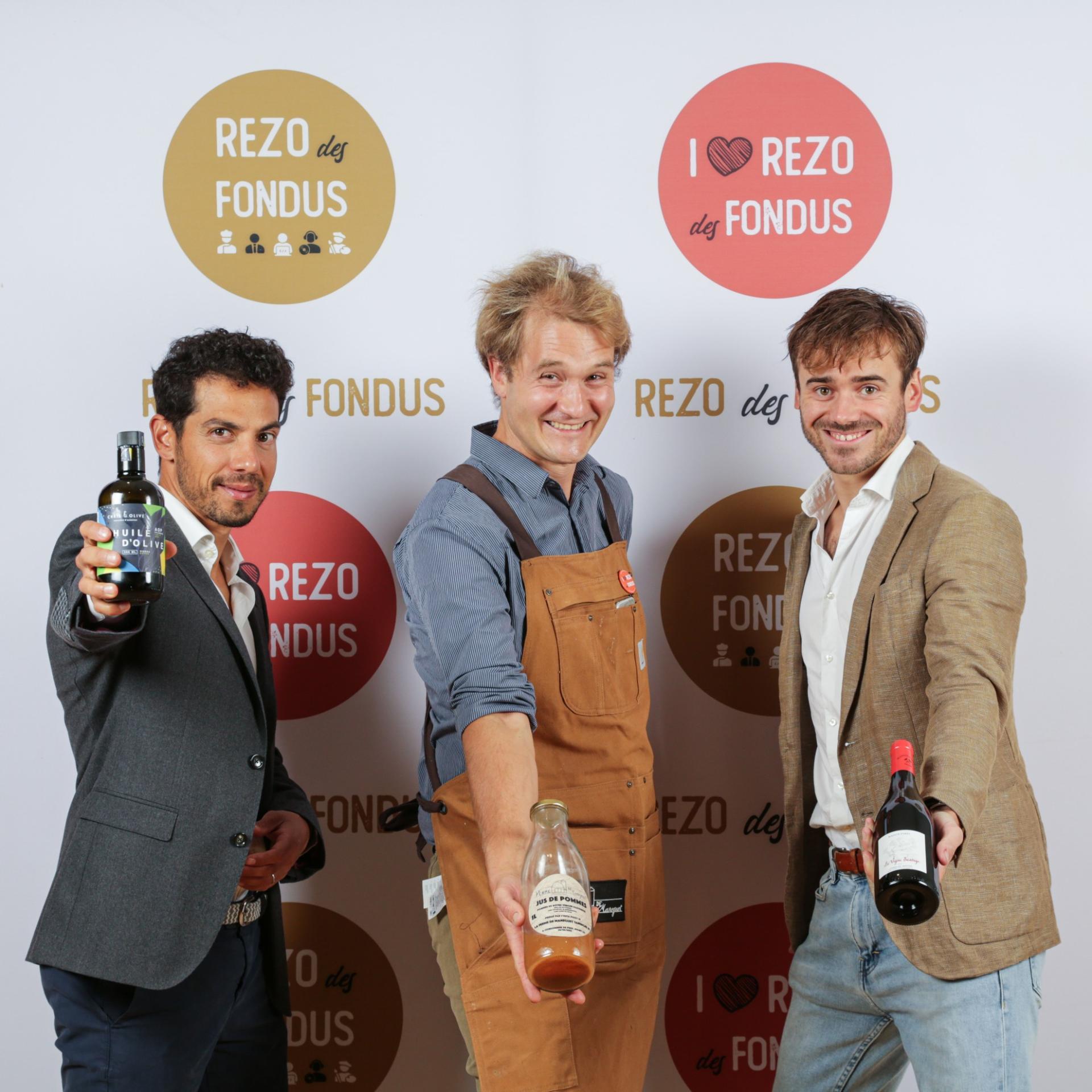Photographe evenement spectacle annecy entreprise haute savoie photocall groupe hommes